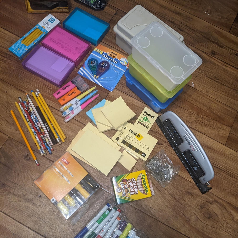 Assorted Office Supplies Set